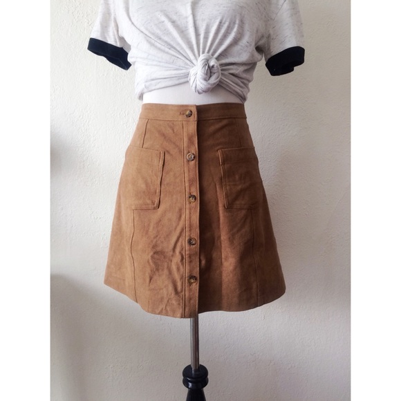 Abercrombie & Fitch Dresses & Skirts - A&F brown faux suede front button up circle skirt